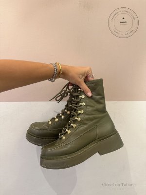 Coturno Couro Paula Torres Musgo | Tam: 38
