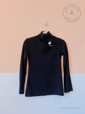 Blusa Gola Alta Recorte Animale Preta | Tam: P