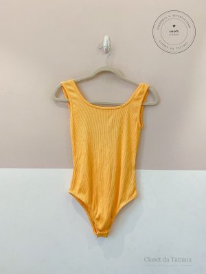 Body Canelado Coral Pitta | Tam: M
